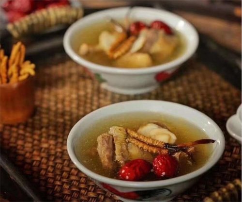 冬蟲夏草和香梨搭配的吃法 還可以和哪些水果一起吃？