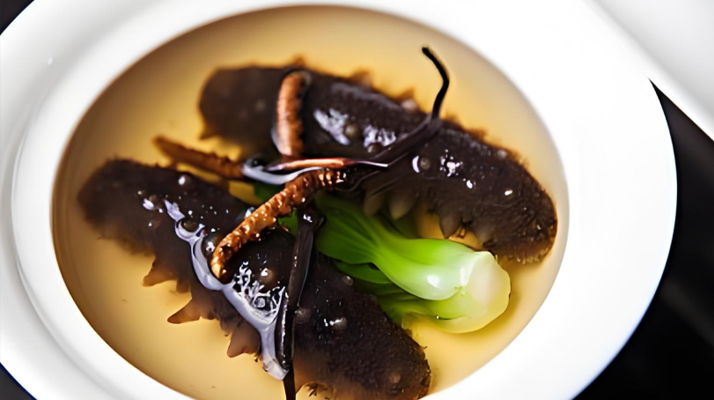 老人適合服用冬蟲(chóng)夏草嗎？