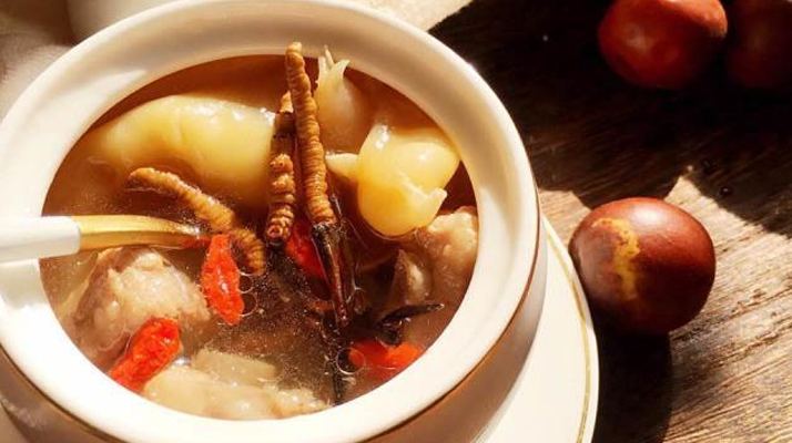 冬蟲夏草泡多少根比較好？結合場景與體質(zhì)的科學建議