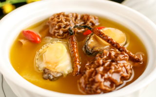 煮過(guò)的冬蟲(chóng)夏草怎么分辨？藏農(nóng)神草教你3招識(shí)破品質(zhì)玄機(jī)-西藏那曲蟲(chóng)草網(wǎng)